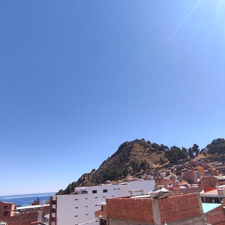 Hostal Sol Y Luna Bed & Breakfast Copacabana  Dış mekan fotoğraf