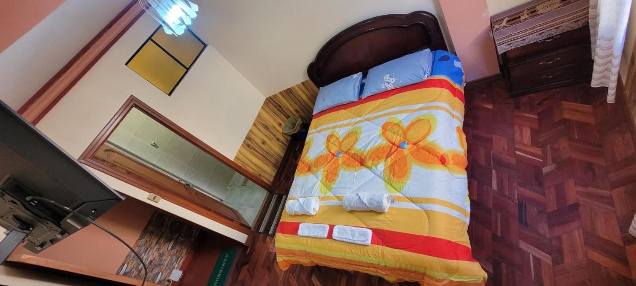 Hostal Sol Y Luna Bed & Breakfast Copacabana  Dış mekan fotoğraf