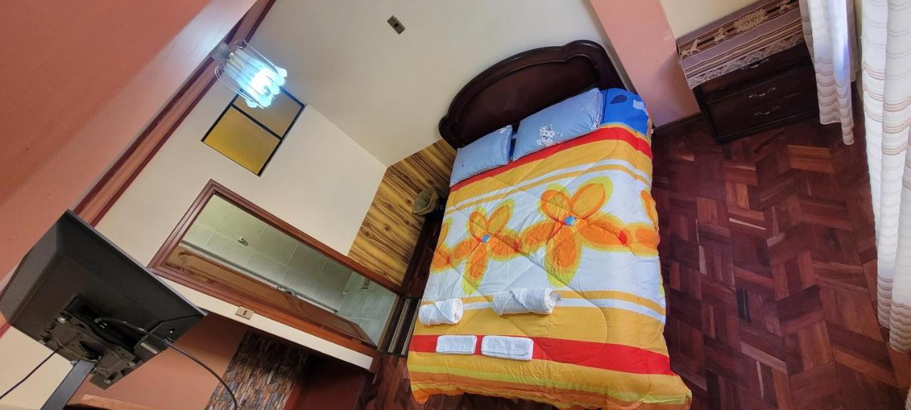 Hostal Sol Y Luna Bed & Breakfast Copacabana  Dış mekan fotoğraf