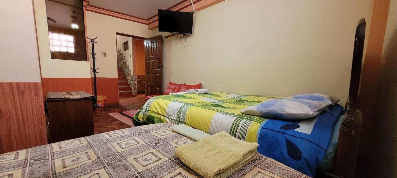 Hostal Sol Y Luna Bed & Breakfast Copacabana  Dış mekan fotoğraf